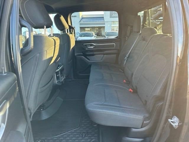 2019 RAM 1500 Big Horn/Lone Star Crew Cab 4x4 6'4' Box